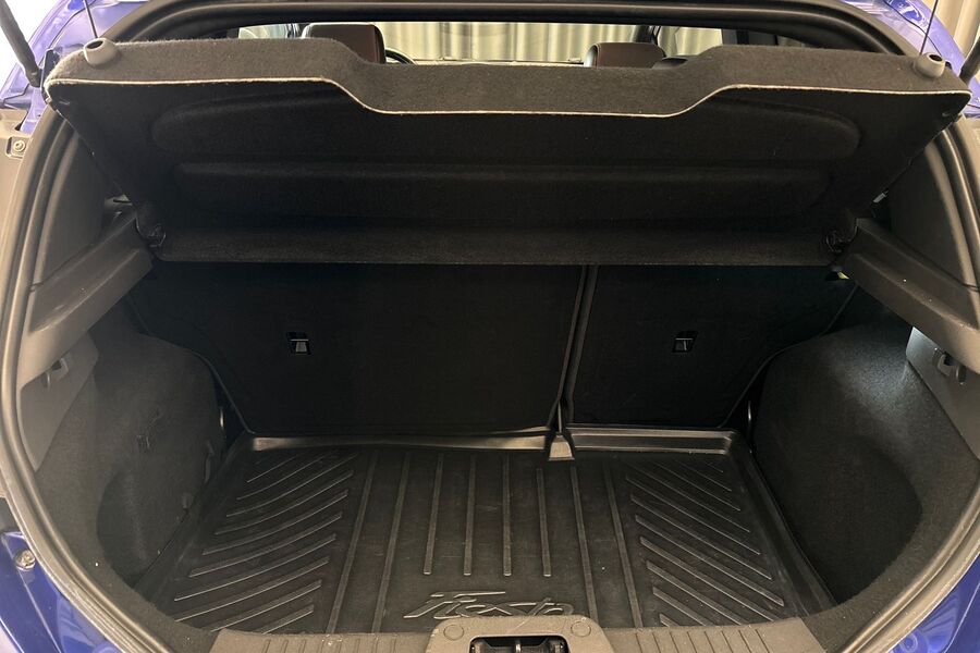 Ford Fiesta vaihtoauto