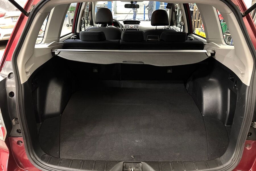 Subaru Forester vaihtoauto