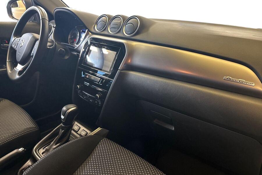 Suzuki Vitara vaihtoauto