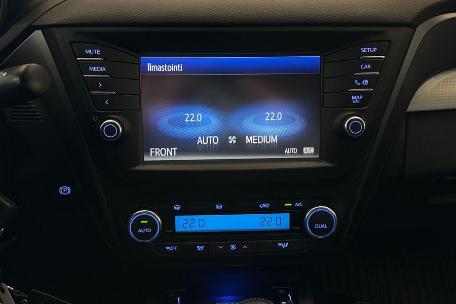 Toyota Avensis vaihtoauto