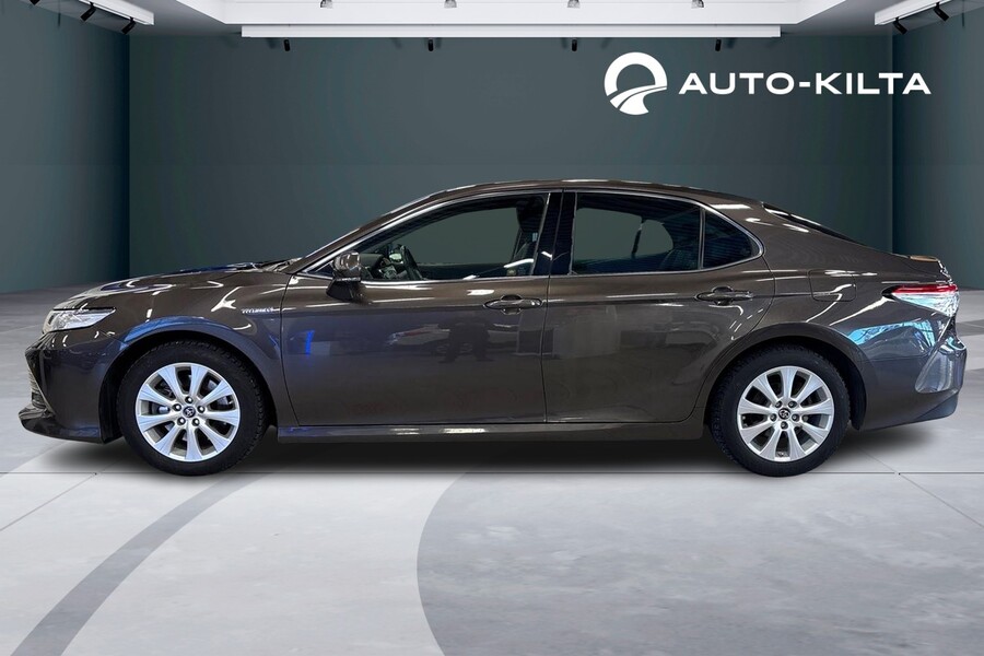 Toyota Camry vaihtoauto