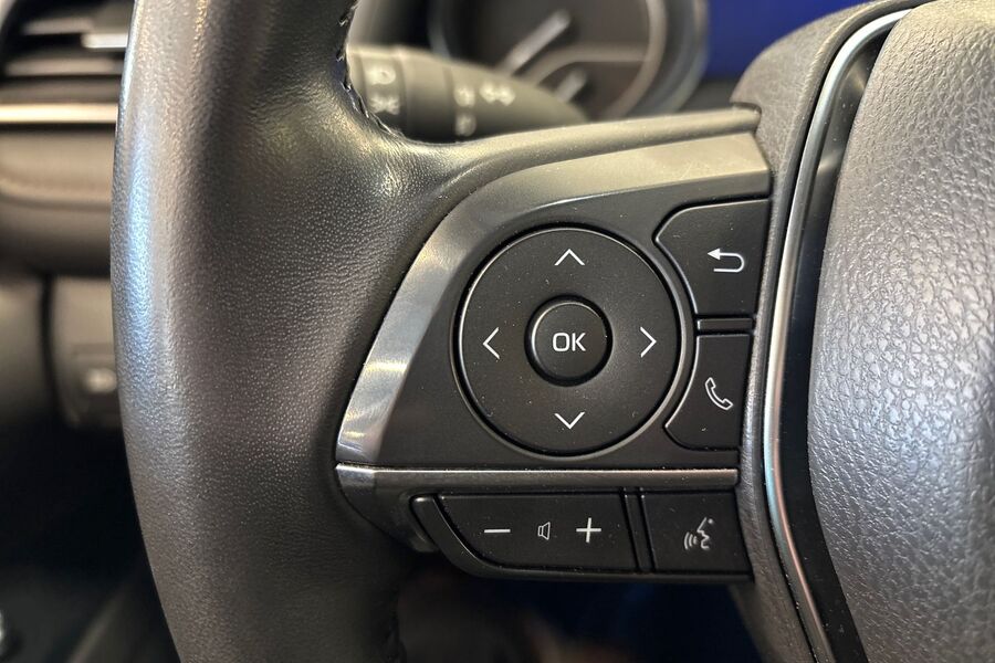 Toyota Camry vaihtoauto