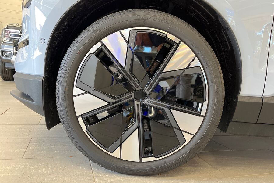 Volvo EX30 vaihtoauto