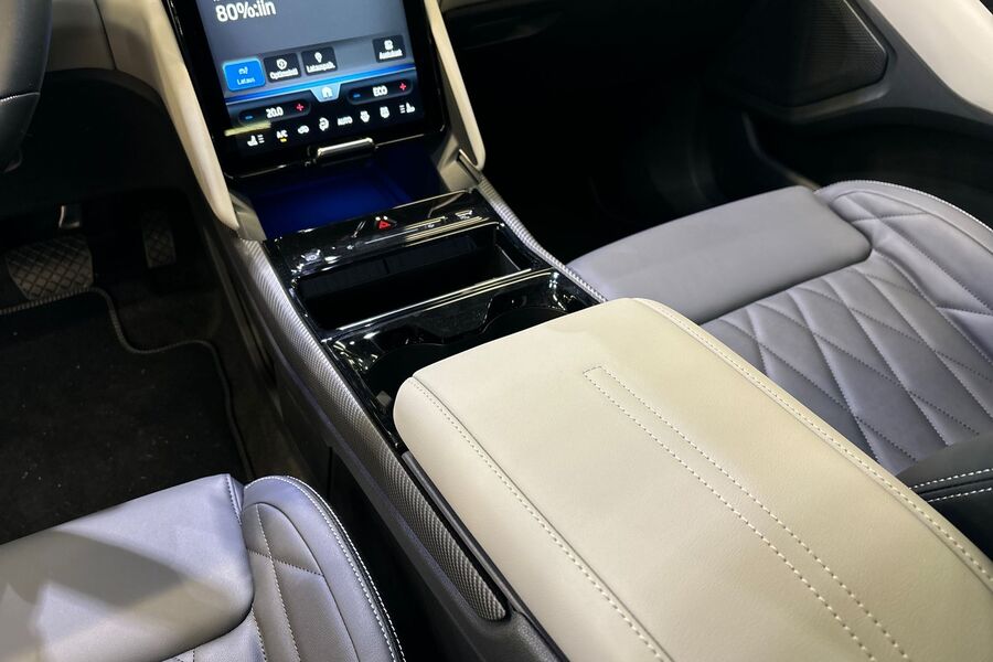 Ford USA Explorer vaihtoauto