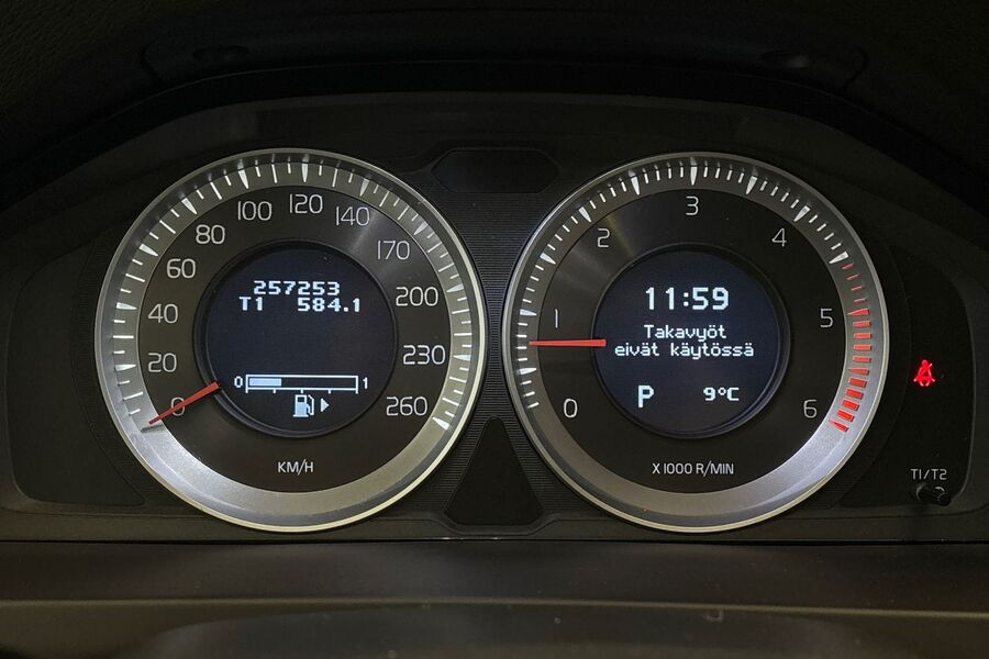 Volvo V60 vaihtoauto