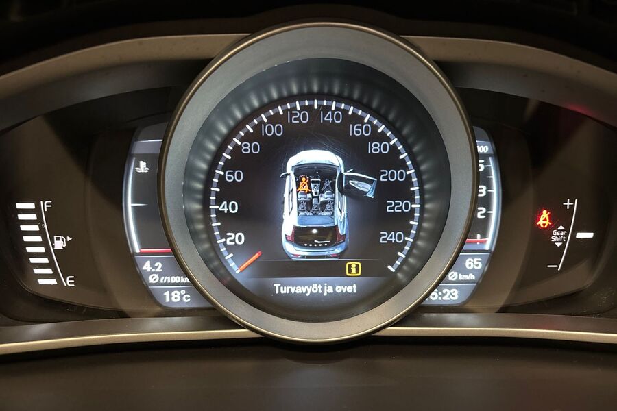 Volvo V40 vaihtoauto