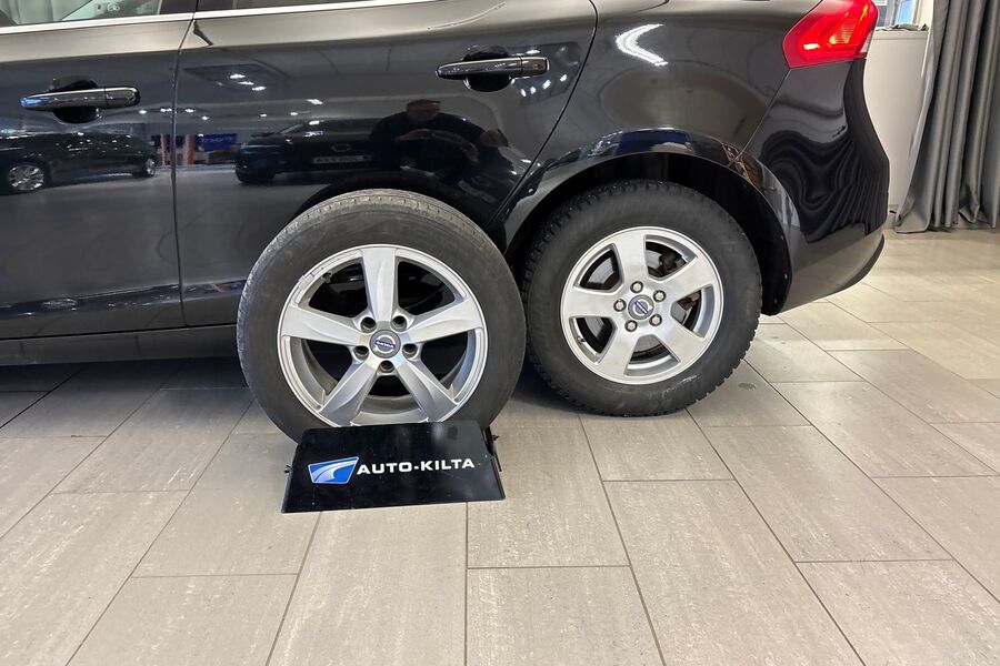 Volvo V40 vaihtoauto