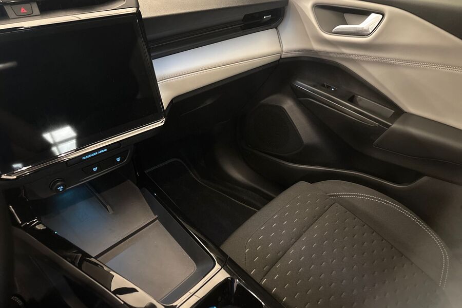 Ford Puma Gen-E vaihtoauto