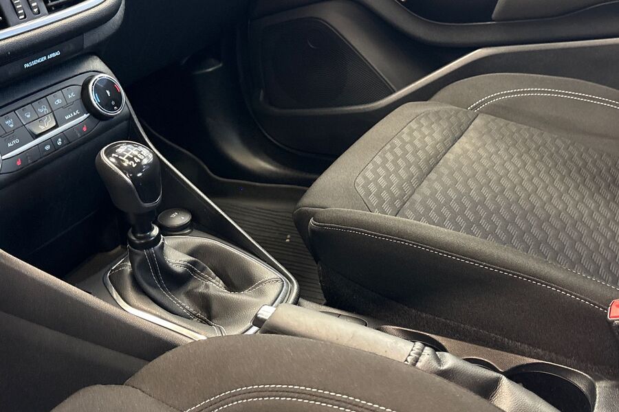 Ford Fiesta vaihtoauto