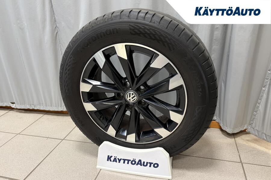 Volkswagen T-Cross vaihtoauto