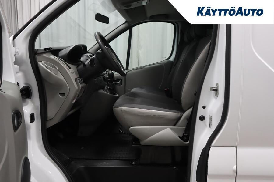 Opel Vivaro vaihtoauto