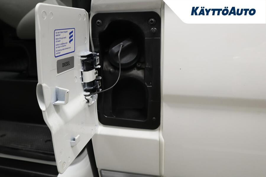 Opel Vivaro vaihtoauto