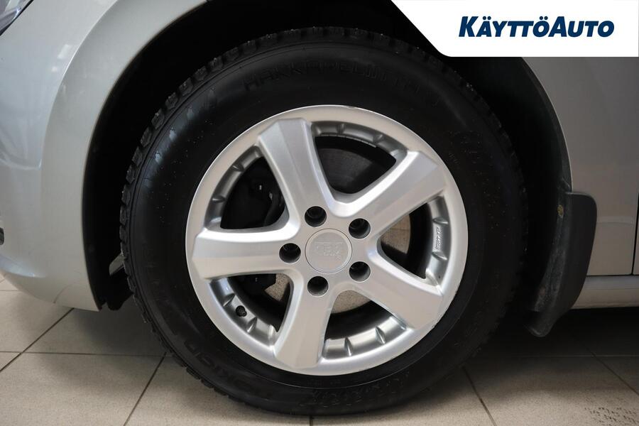 Volkswagen Golf Sportsvan vaihtoauto