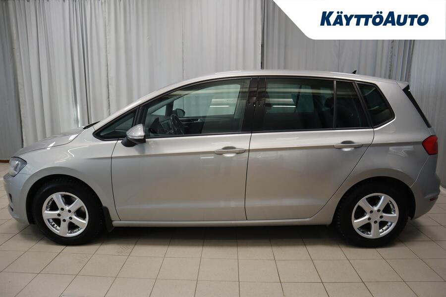 Volkswagen Golf Sportsvan vaihtoauto