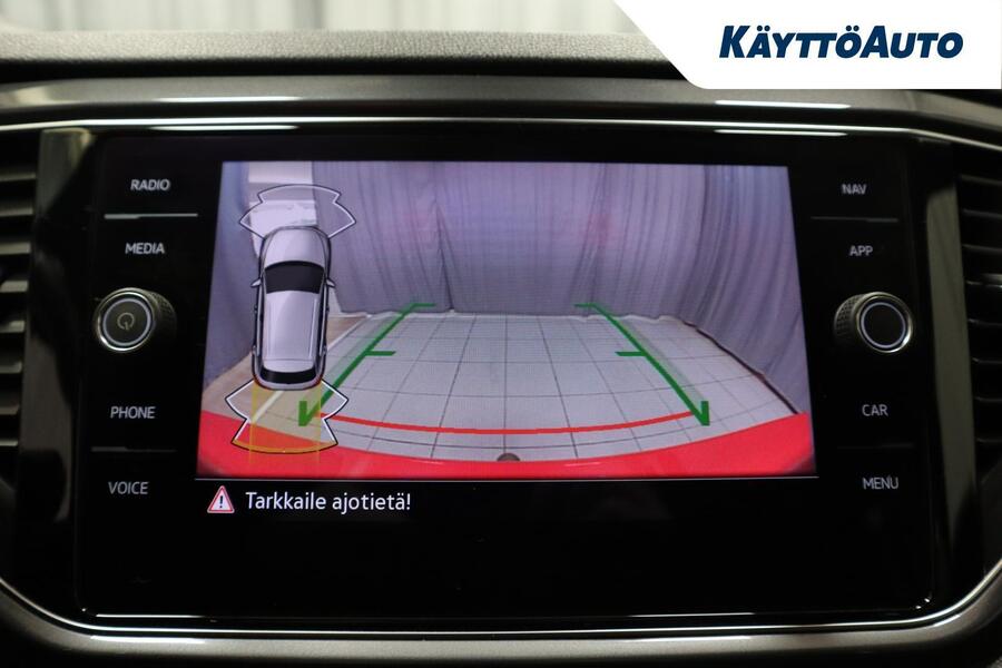 Volkswagen T-Roc vaihtoauto