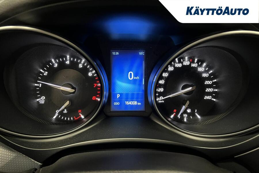 Toyota Avensis vaihtoauto