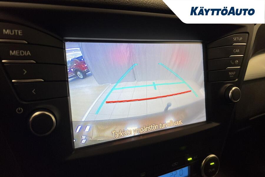 Toyota Avensis vaihtoauto