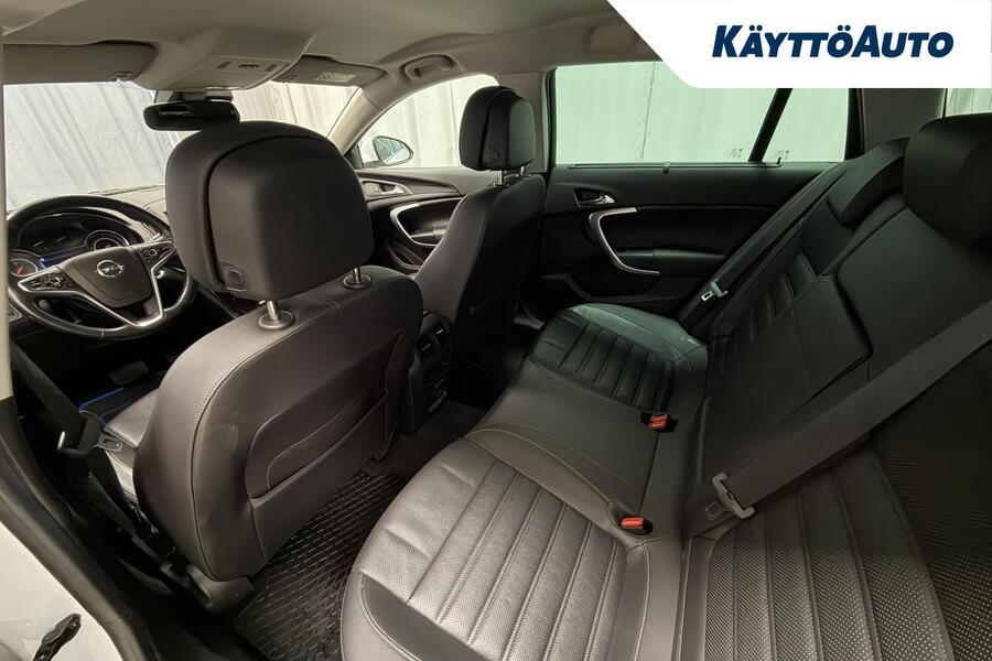 Opel Insignia vaihtoauto