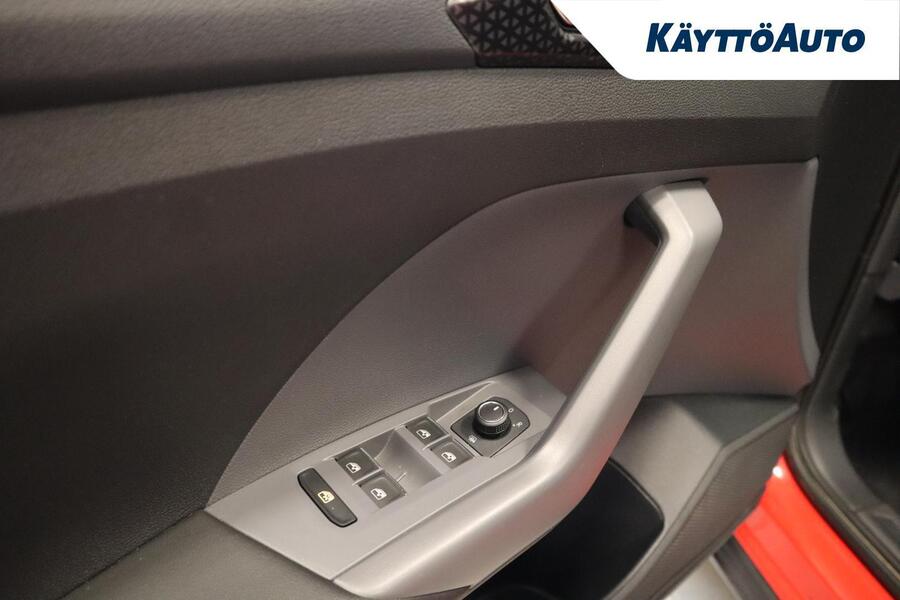 Volkswagen T-Cross vaihtoauto