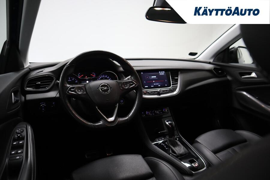 Opel Grandland X vaihtoauto