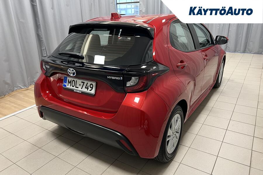 Toyota Yaris vaihtoauto