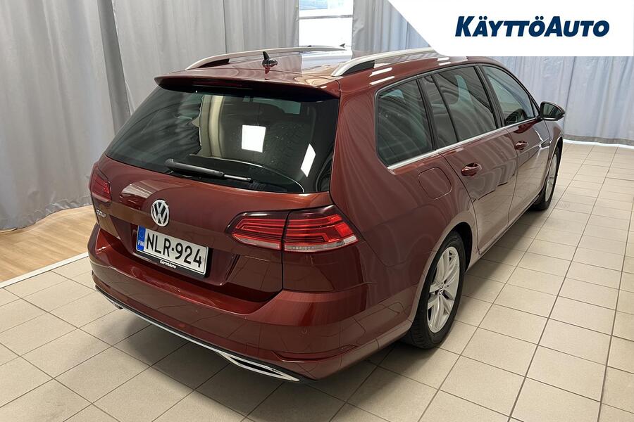 Volkswagen Golf vaihtoauto