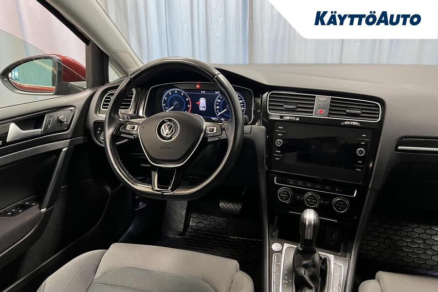 Volkswagen Golf vaihtoauto