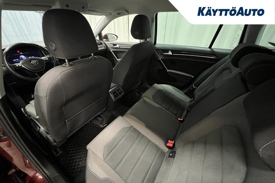 Volkswagen Golf vaihtoauto