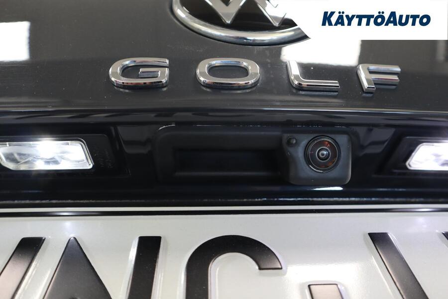 Volkswagen Golf vaihtoauto