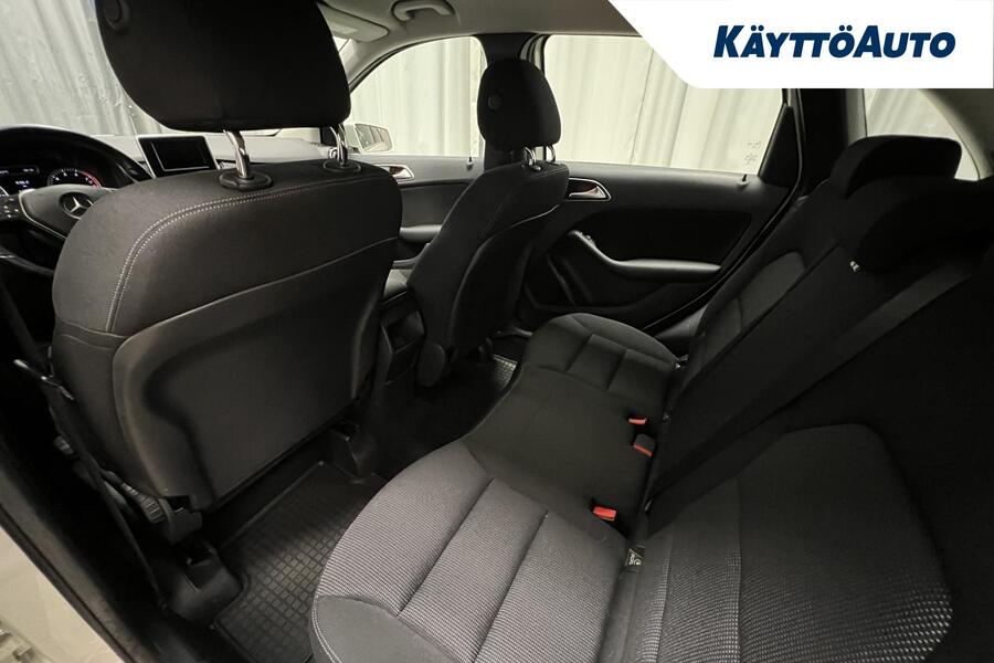 Mercedes-Benz B vaihtoauto