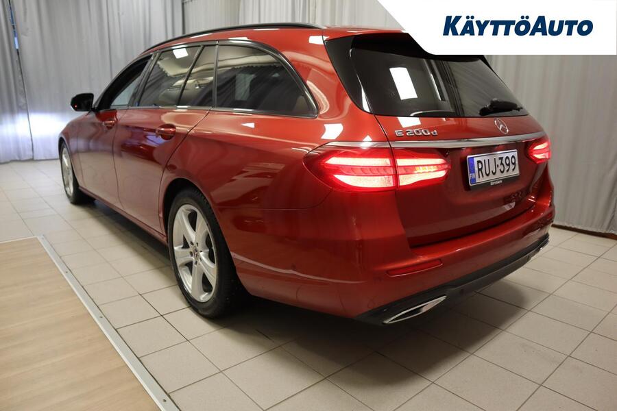 Mercedes-Benz E vaihtoauto