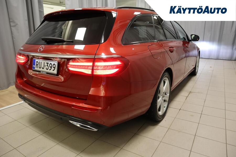 Mercedes-Benz E vaihtoauto