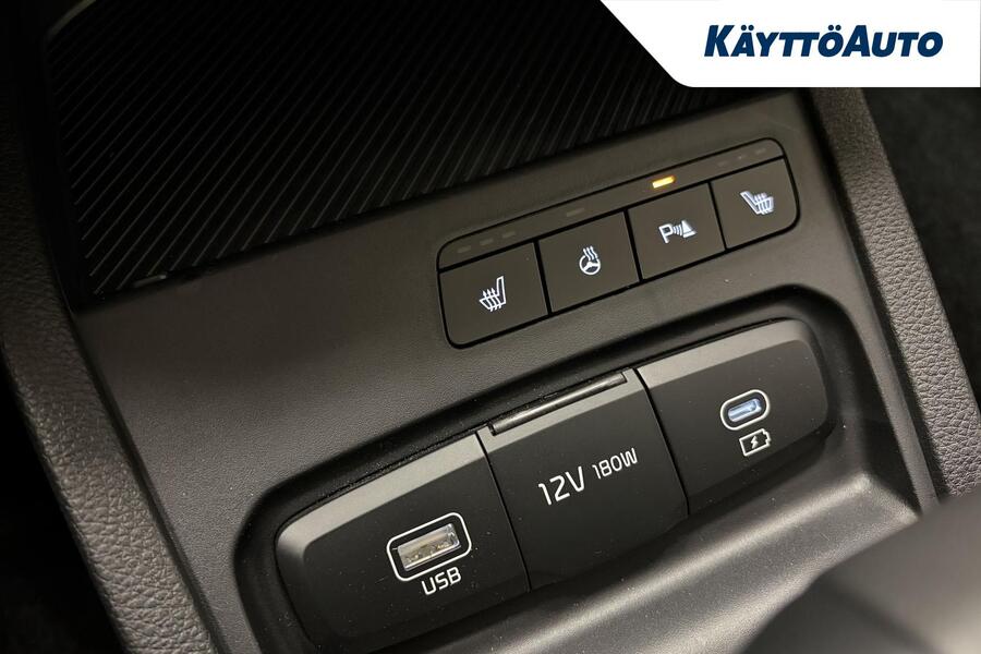 Kia Stonic vaihtoauto