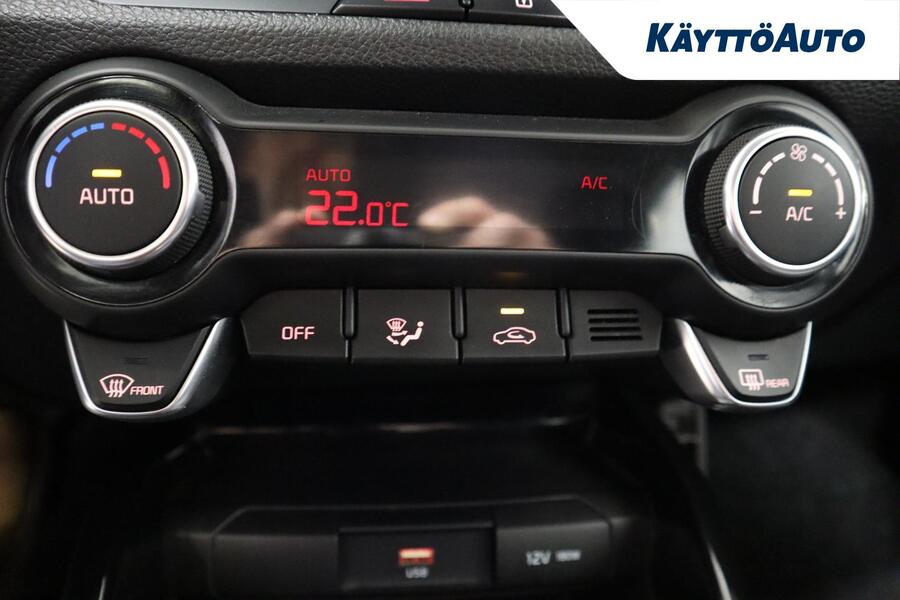 Kia Stonic vaihtoauto