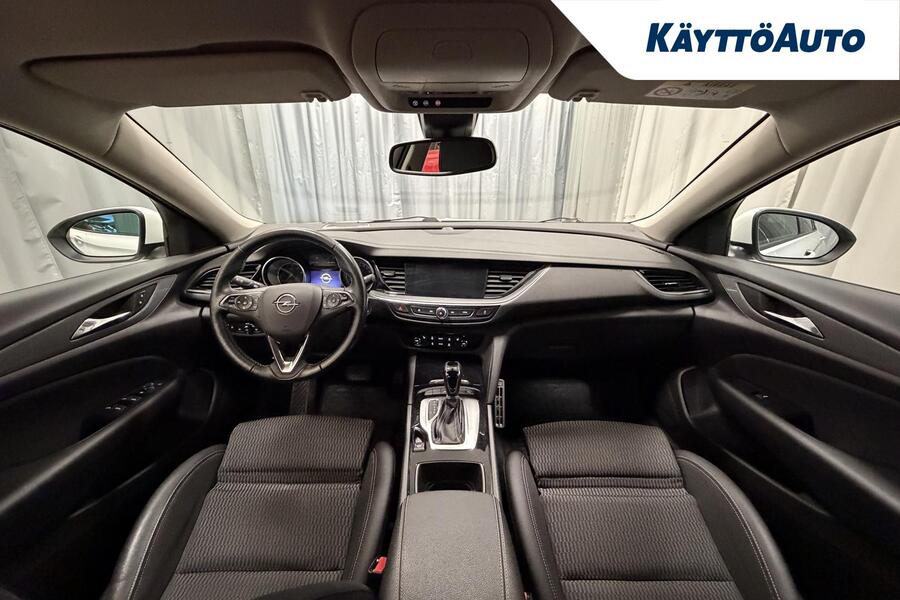 Opel Insignia vaihtoauto