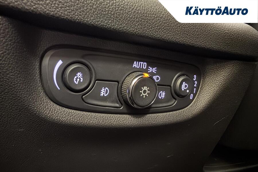 Opel Insignia vaihtoauto