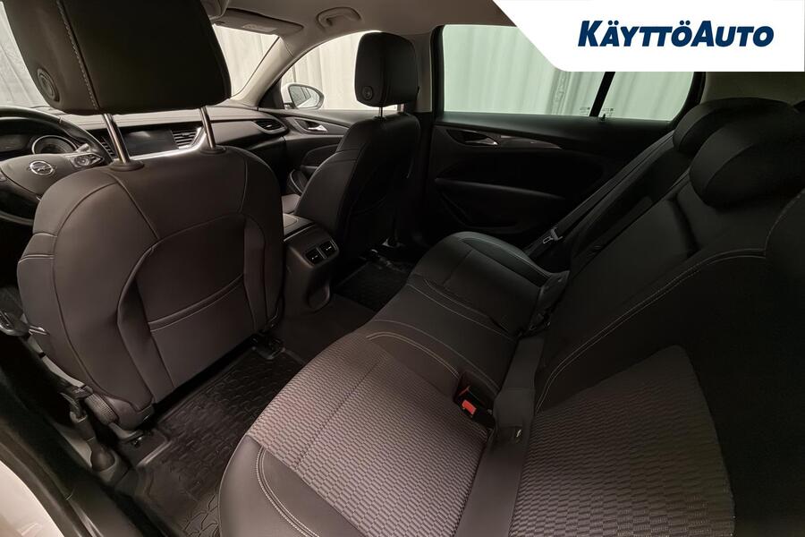 Opel Insignia vaihtoauto