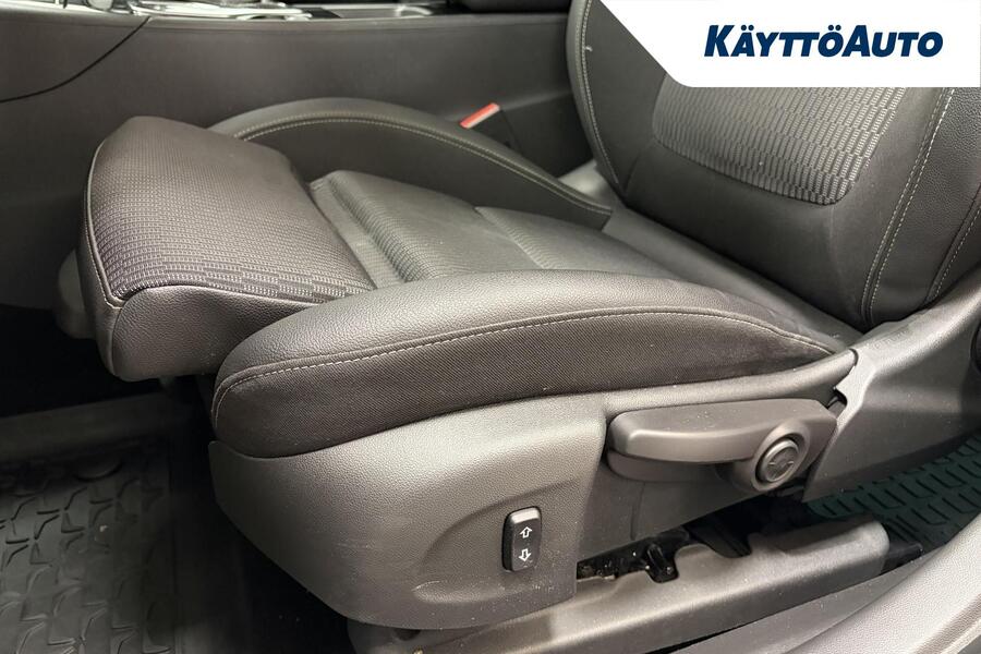 Opel Insignia vaihtoauto