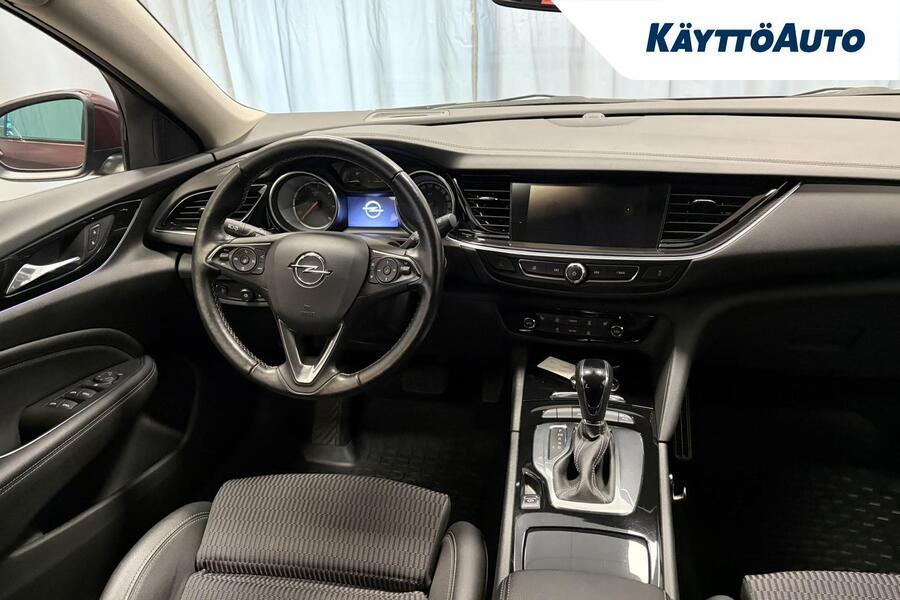 Opel Insignia vaihtoauto