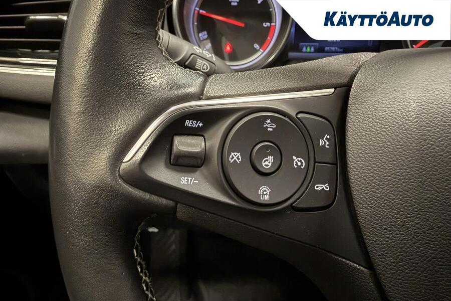 Opel Insignia vaihtoauto