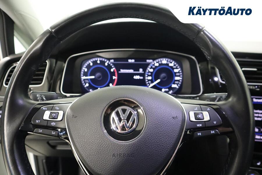Volkswagen Golf vaihtoauto
