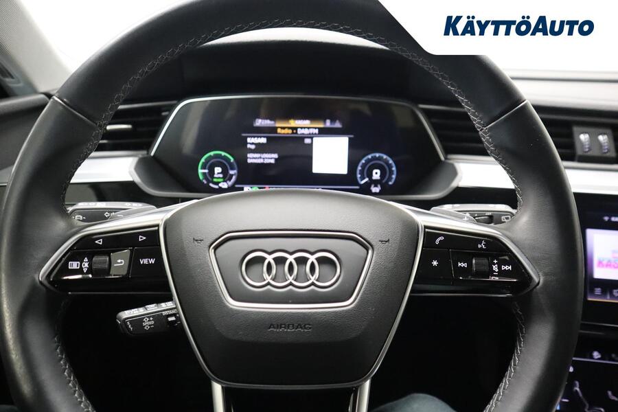 Audi Q8 e-tron vaihtoauto