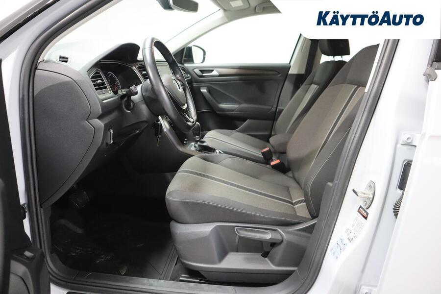 Volkswagen T-Roc vaihtoauto