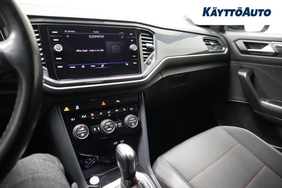 Volkswagen T-Roc vaihtoauto