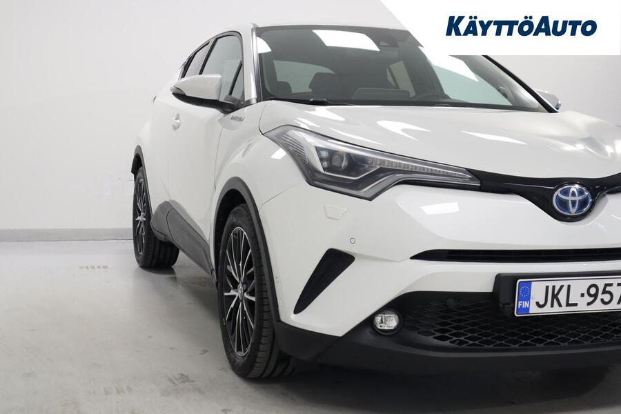 Toyota C-HR vaihtoauto