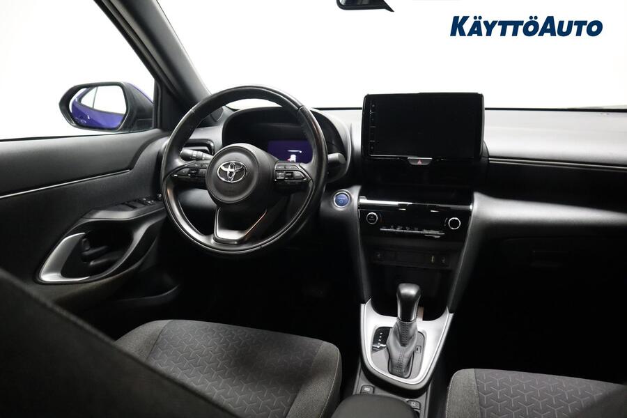 Toyota Yaris Cross vaihtoauto