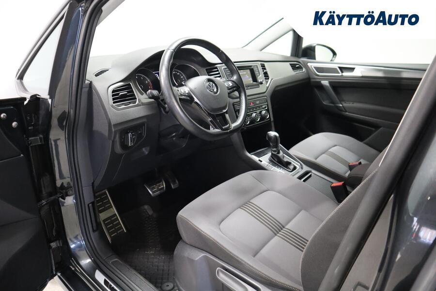 Volkswagen Golf Sportsvan vaihtoauto