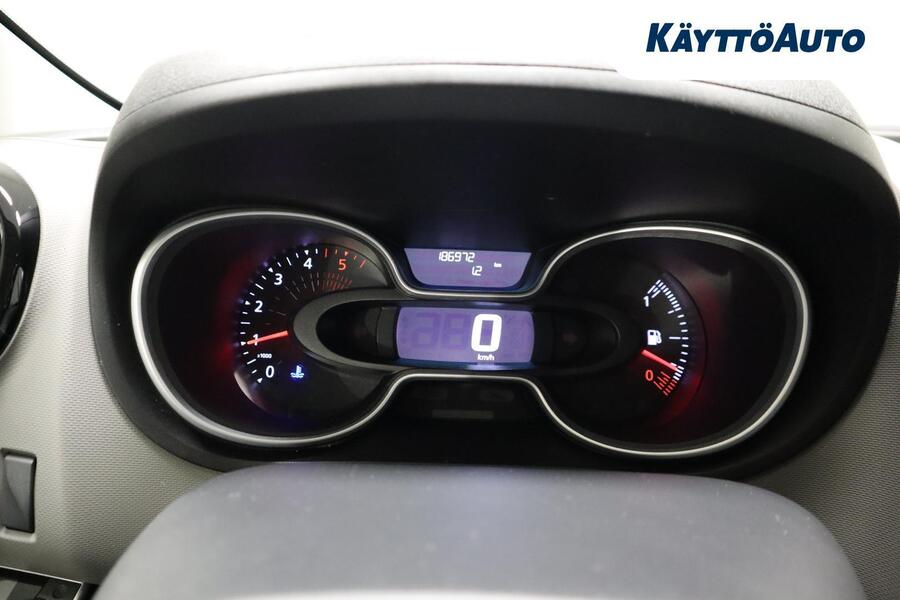 Nissan NV300 vaihtoauto