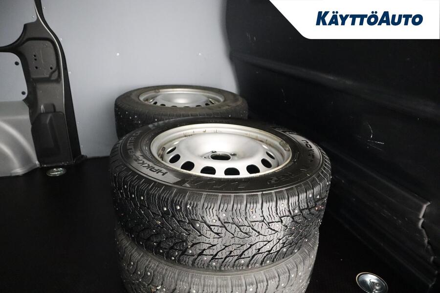 Opel Vivaro vaihtoauto