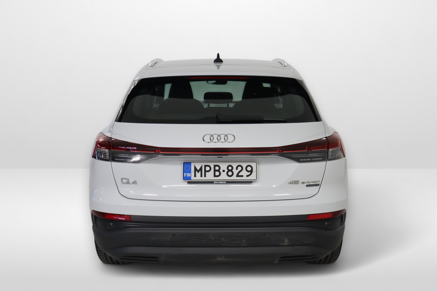 Audi Q4 e-tron vaihtoauto